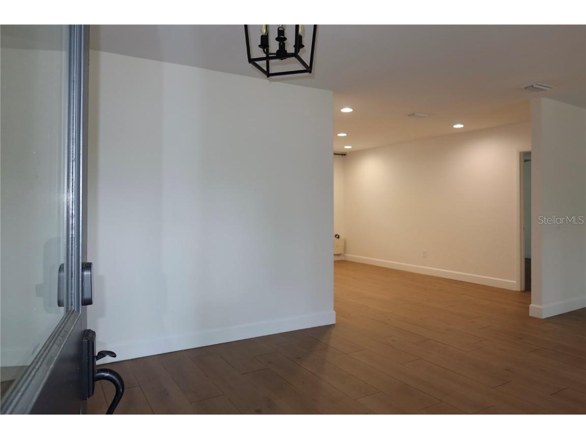 2105 Curry Road Lutz FL 33549 TB8368257 image7