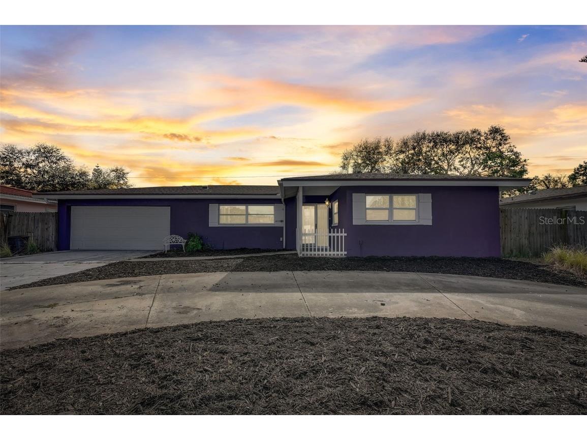 2105 Greenbriar Boulevard Clearwater FL 33763 U8225203 image1