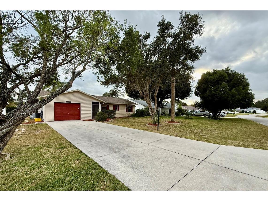 2105 Greenlaw Court #2105 Leesburg FL 34788 S5139750 image22