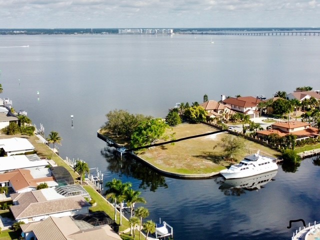 2105 Jamaica Way Punta Gorda FL 33950 - MARLIN COVE C7518202 image9
