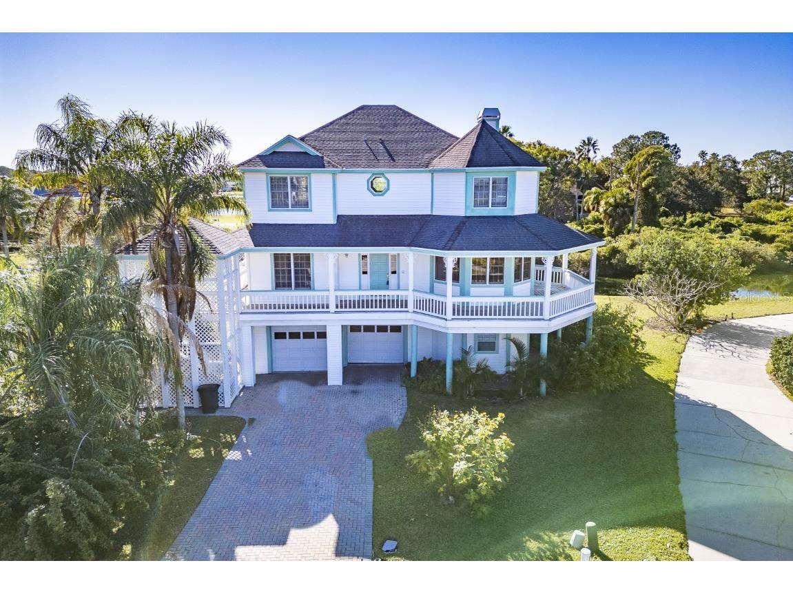 2105 Ketch Court Tarpon Springs FL 34689 - 14 ACRE WINDING LAKE U8218317 image1