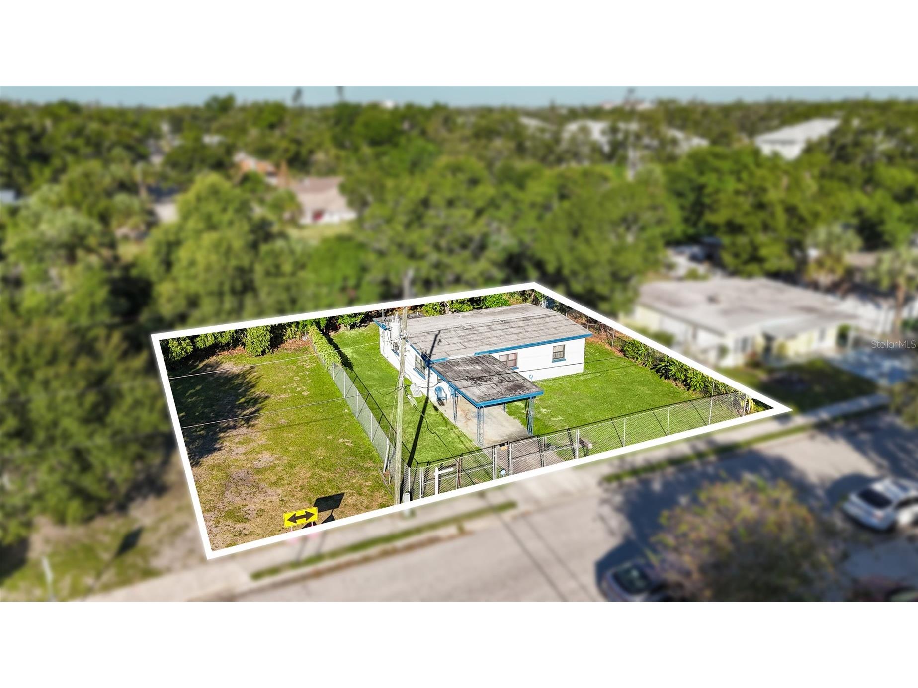2105 Leon Avenue Sarasota FL 34234 TB8437291 image1