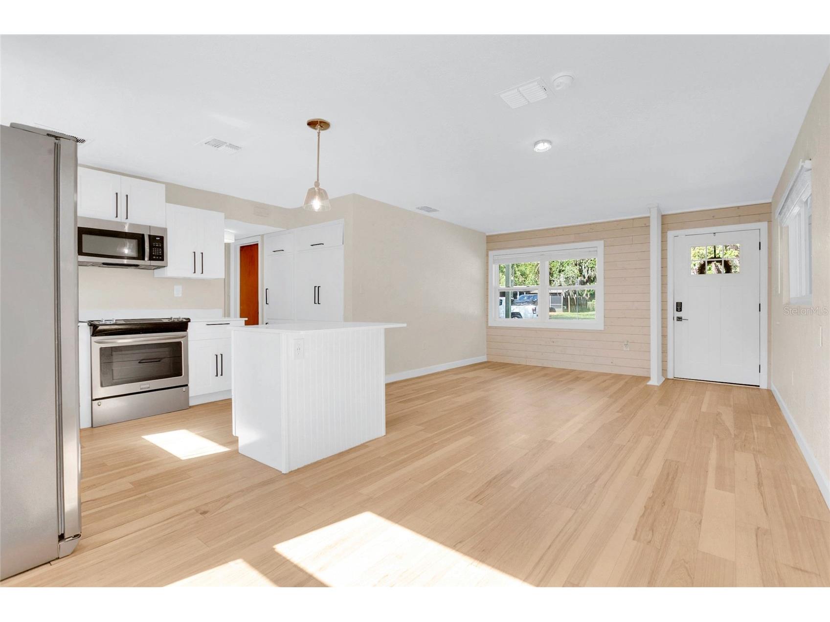 2105 S Palmetto Avenue Sanford FL 32771 O6398637 image4