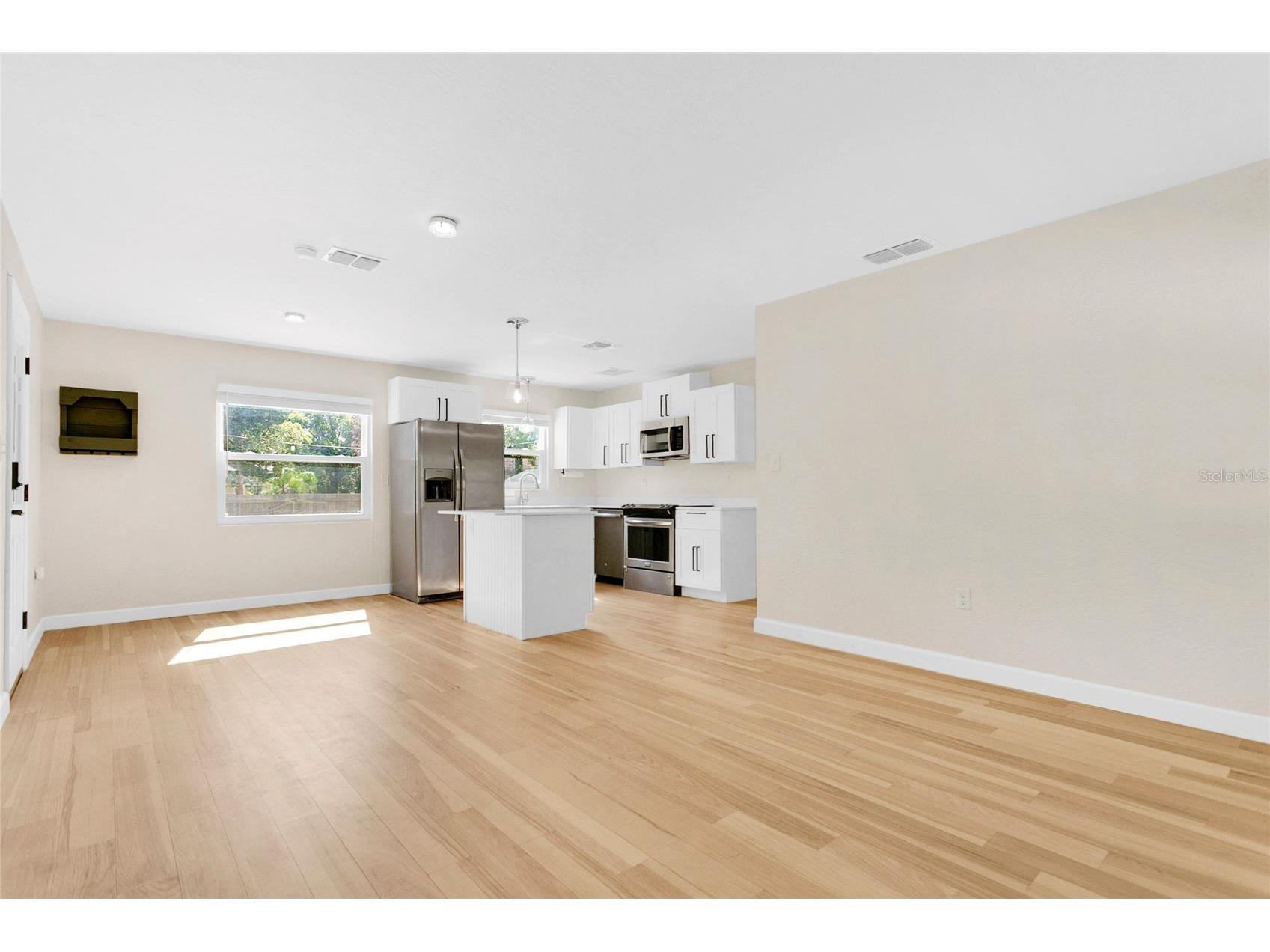 2105 S Palmetto Avenue Sanford FL 32771 O6398637 image8