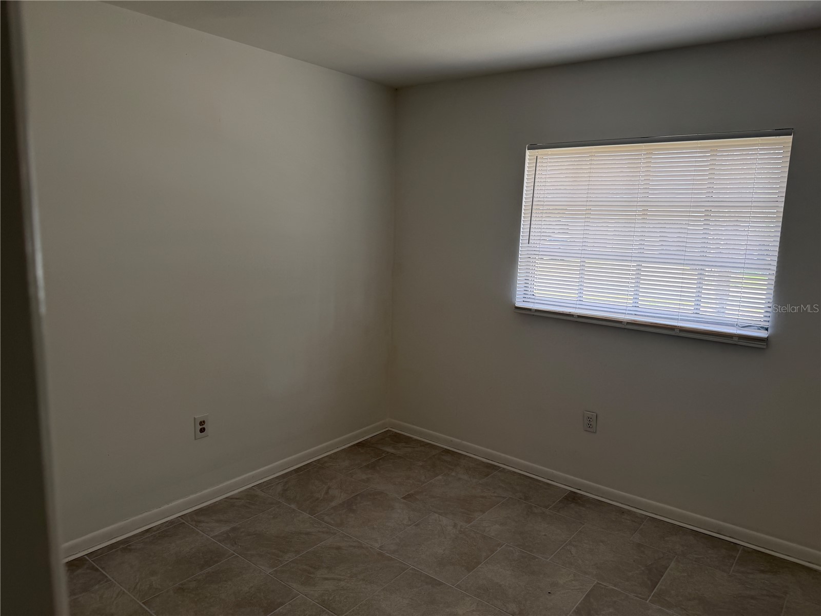 2105 SW 38th Court Ocala FL 34474 OM721221 image7