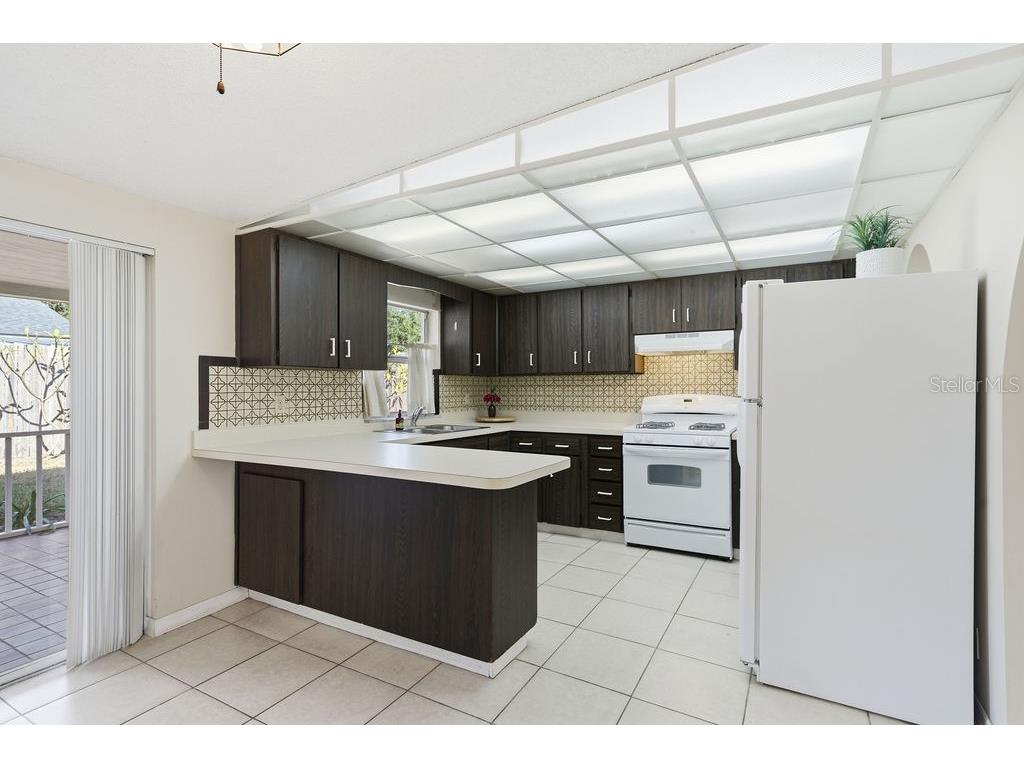 2105 W Barclay Road Tampa FL 33612 A4672472 image23