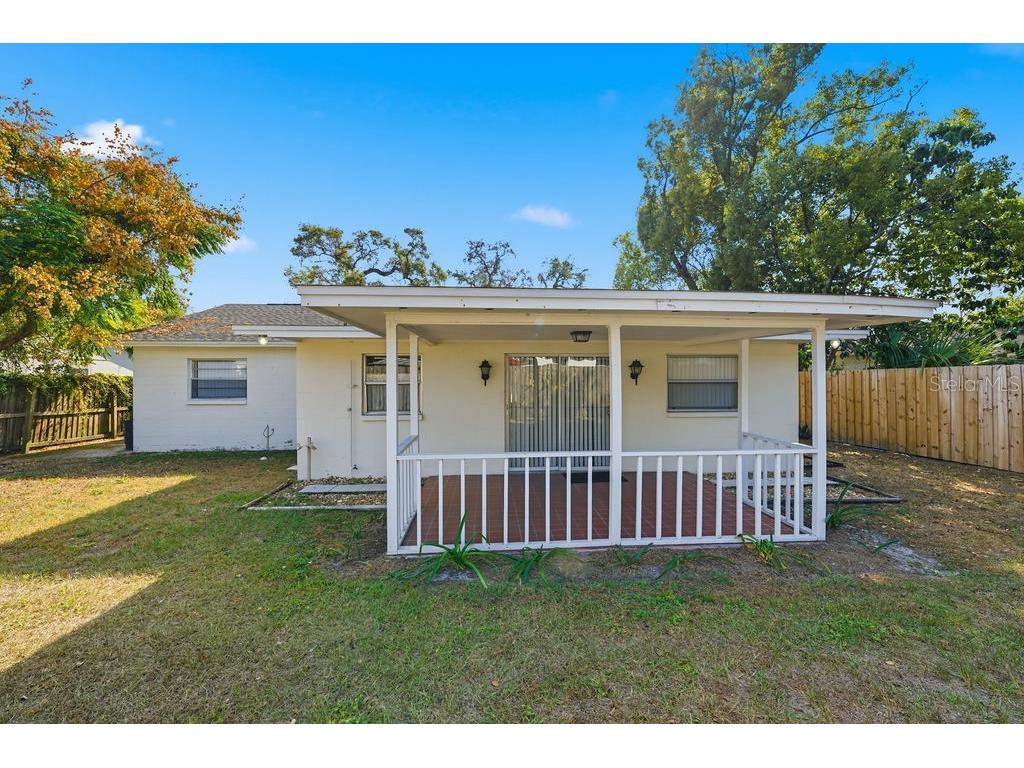 2105 W Barclay Road Tampa FL 33612 A4672472 image58