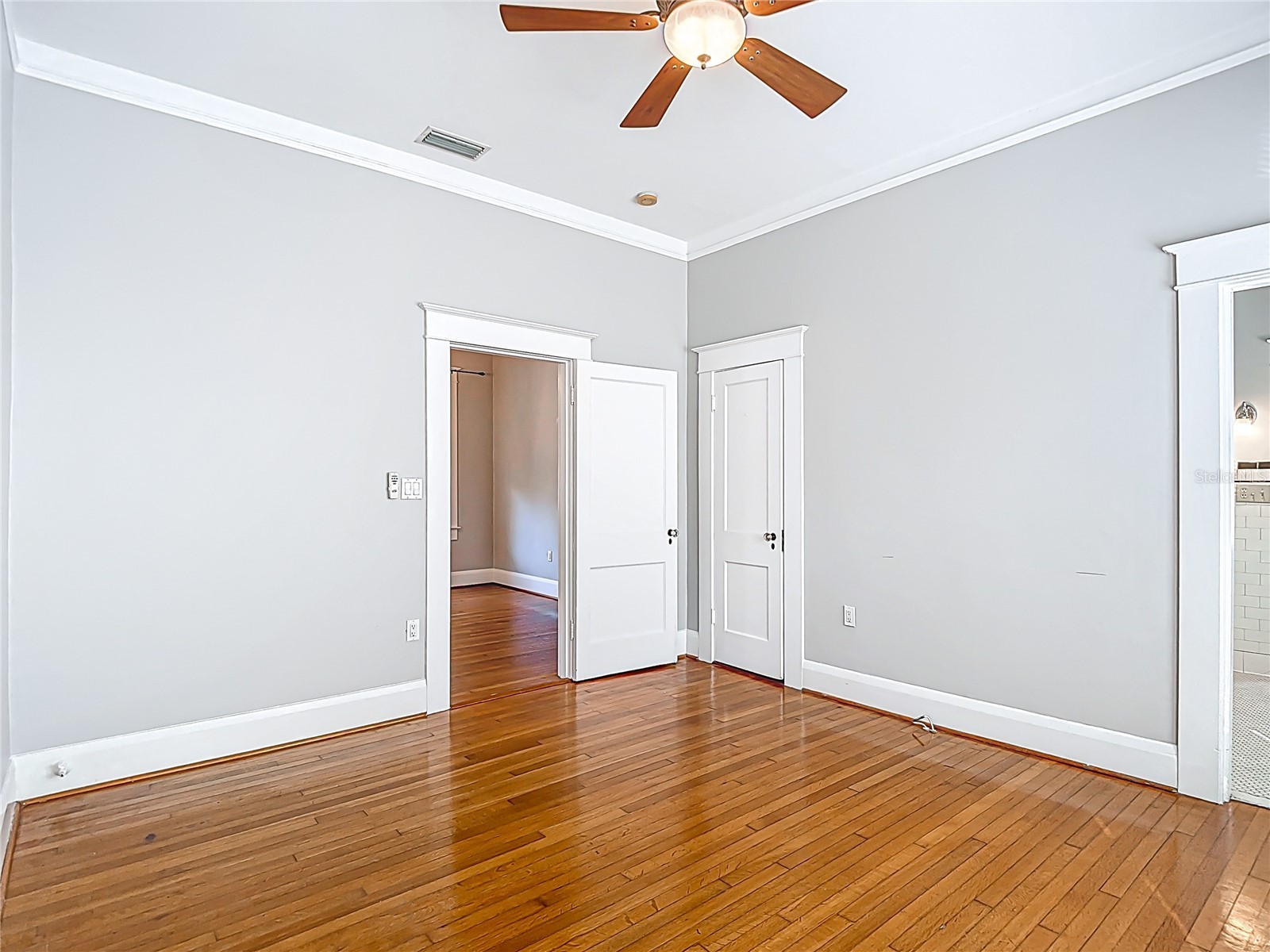 2105 W Southview Avenue Tampa FL 33606 TB8467754 image25