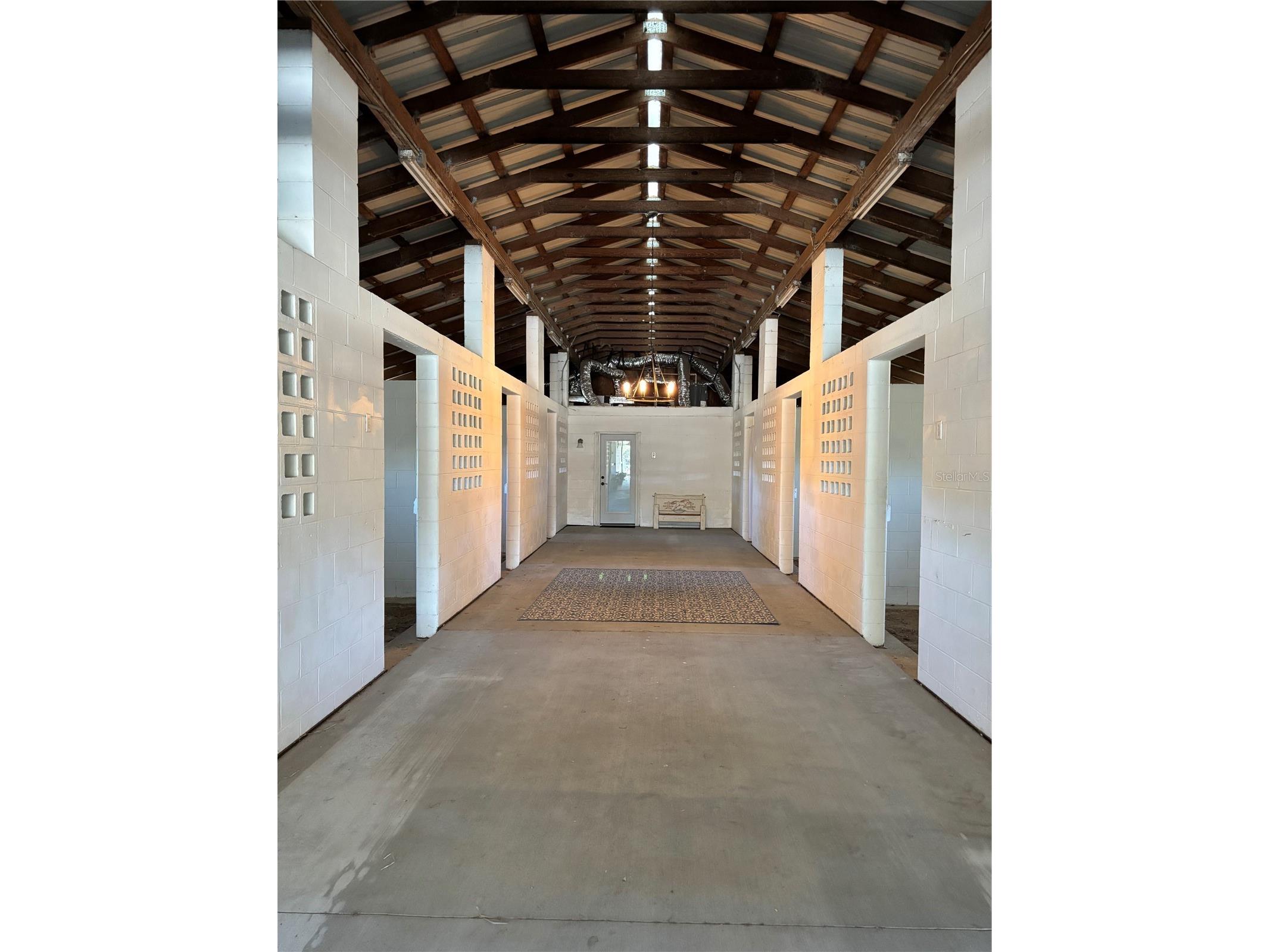 21051 SE 42nd Street Morriston FL 32668 OM717505 image4