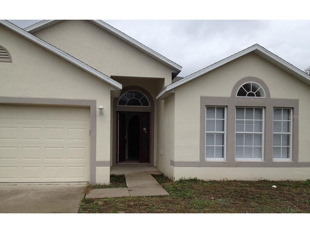 2106 Aitkin Loop Leesburg FL 34748 OM669986 image1
