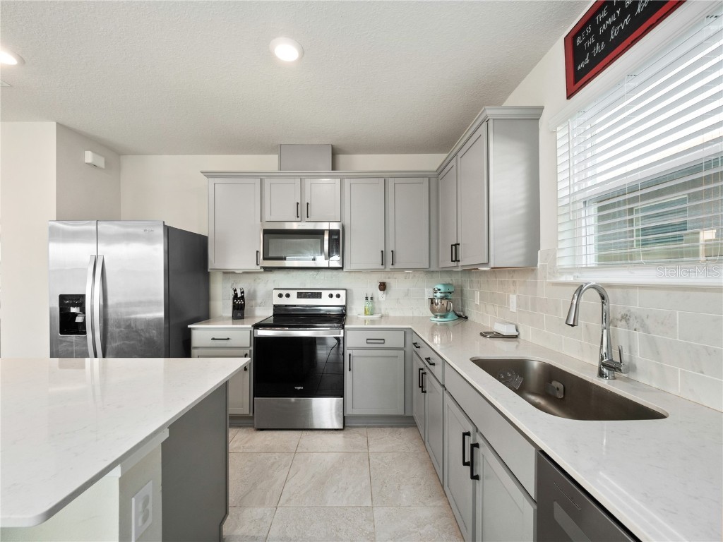 2106 Charming Avenue Davenport FL 33896 O6360848 image17