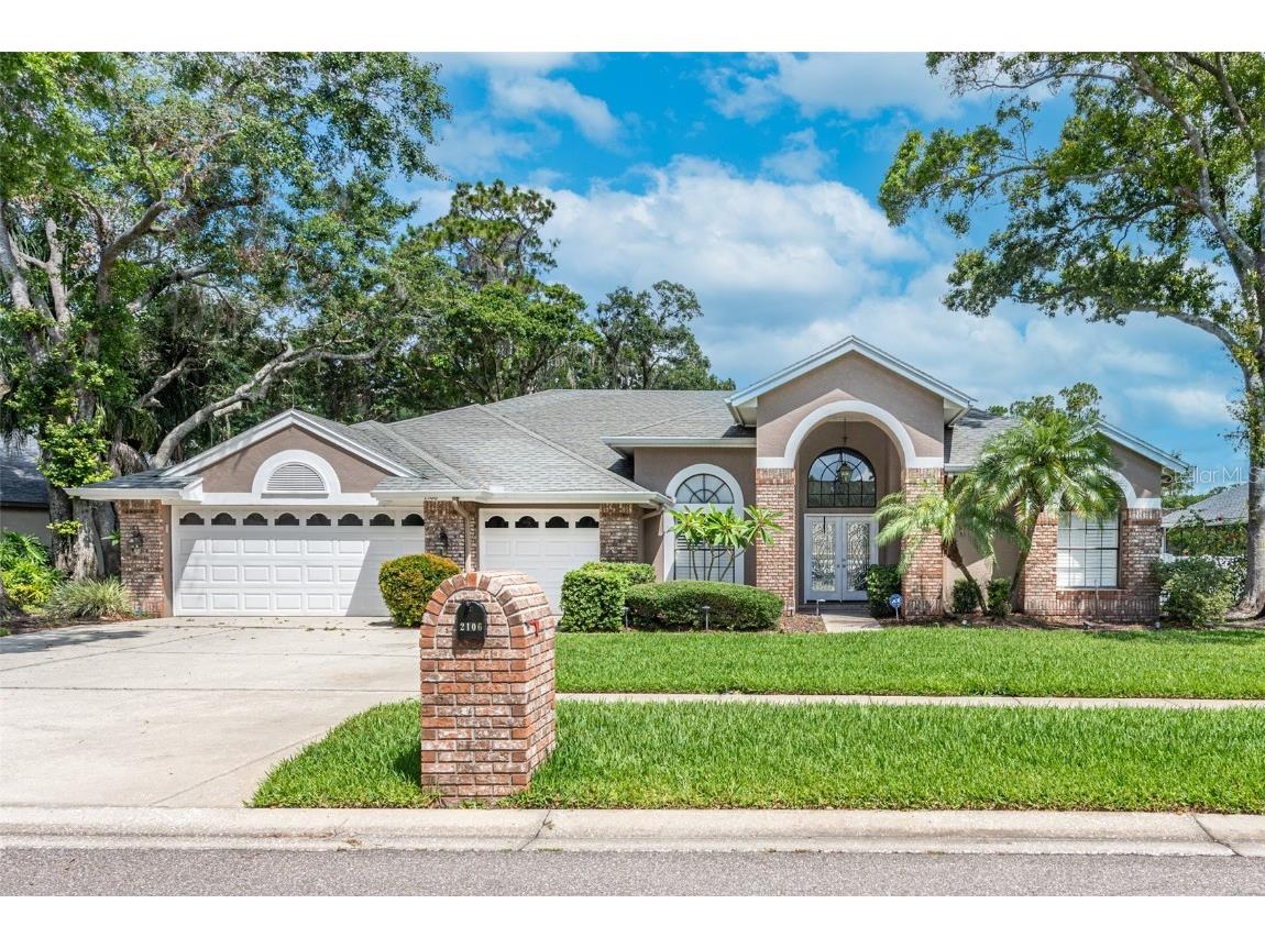2106 Crooked Creek Way Valrico FL 33596 T3451922 image1