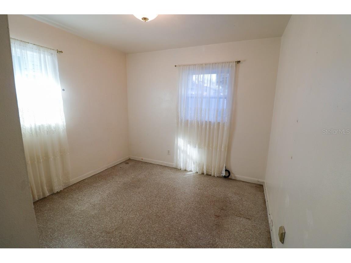 2106 E 109th Avenue Tampa FL 33612 TB8457389 image11