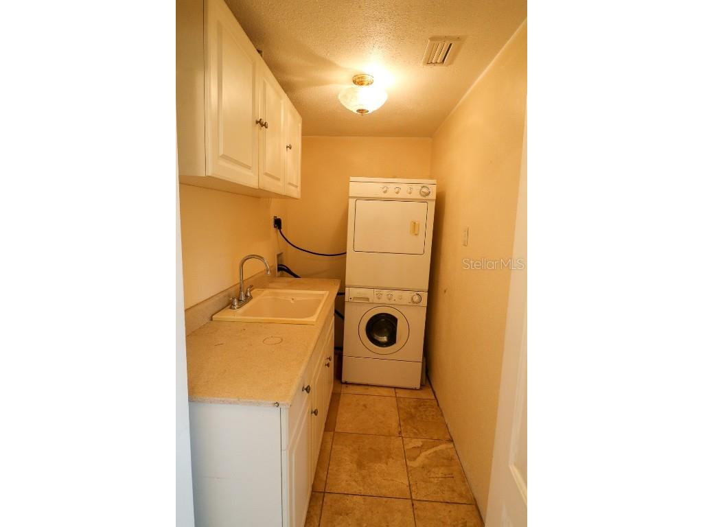 2106 E 109th Avenue Tampa FL 33612 TB8457389 image9