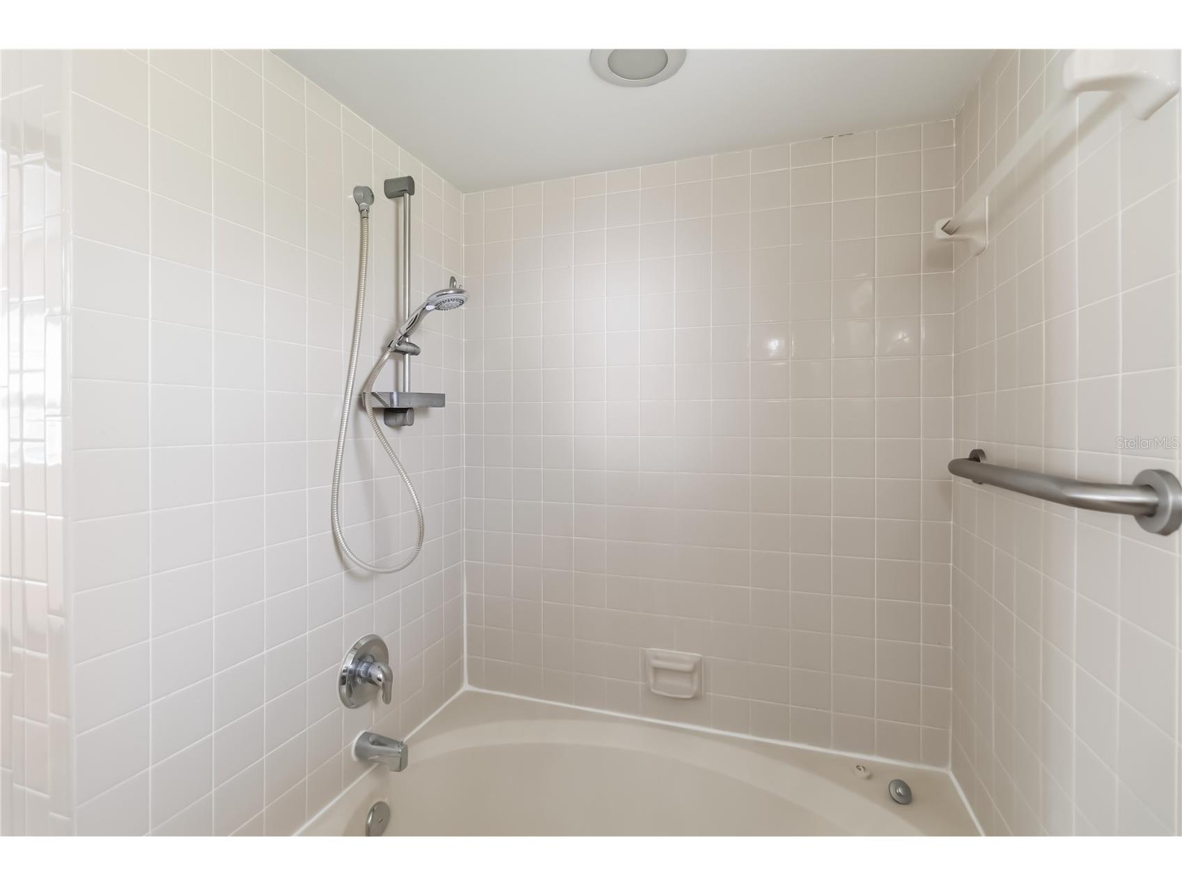 2106 Peach Tree Boulevard Saint Cloud FL 34769 O6394753 image27