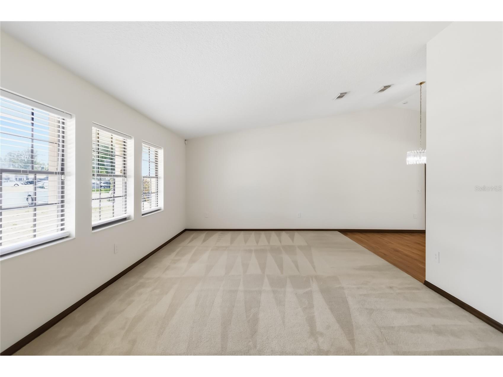 2106 Peach Tree Boulevard Saint Cloud FL 34769 O6394753 image8