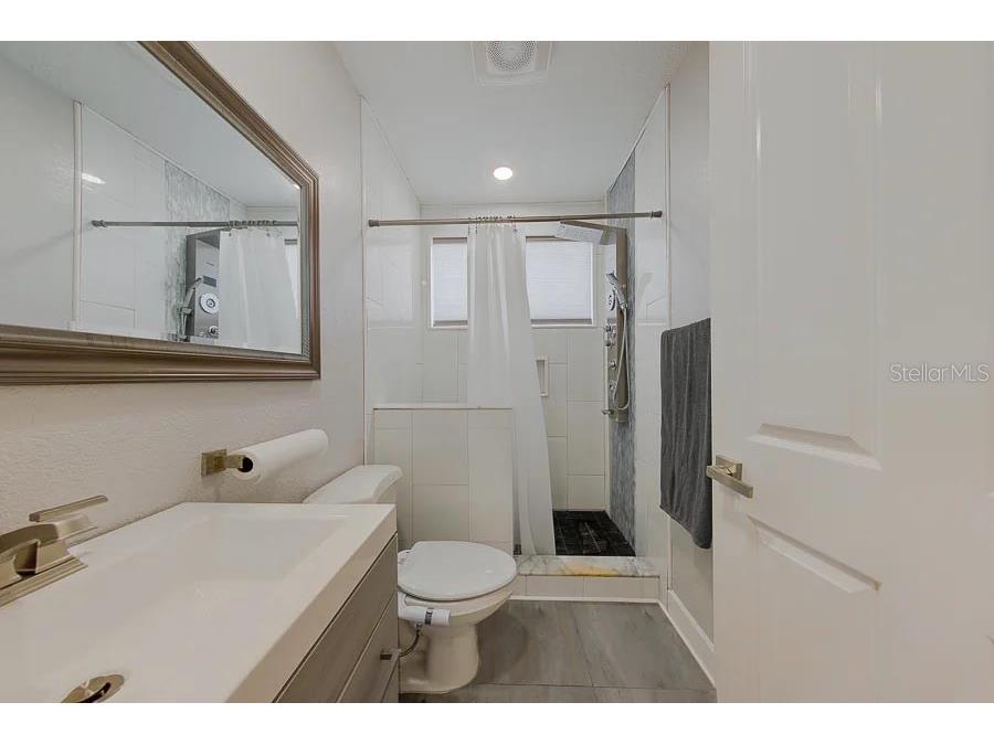 2106 Pelican Court Tarpon Springs FL 34689 TB8495246 image44