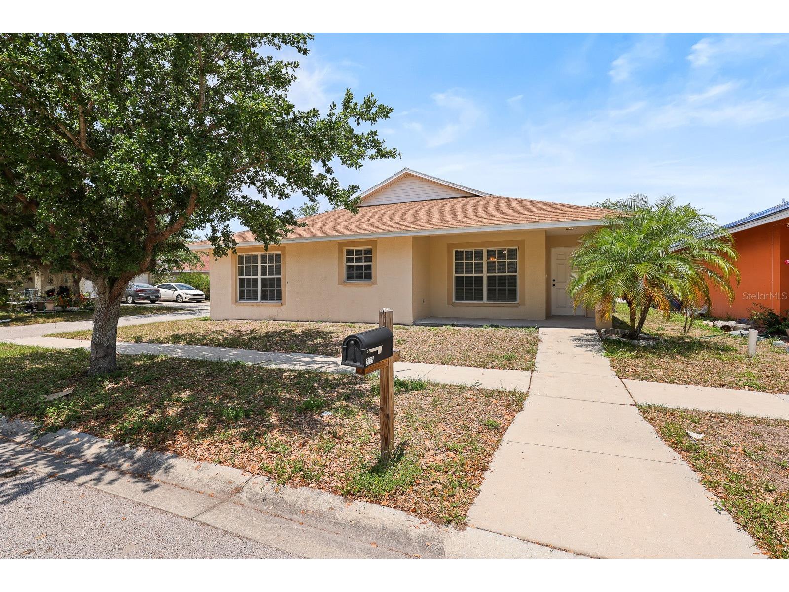 2106 Pleasant View Avenue Ruskin FL 33570 TB8509233 image1