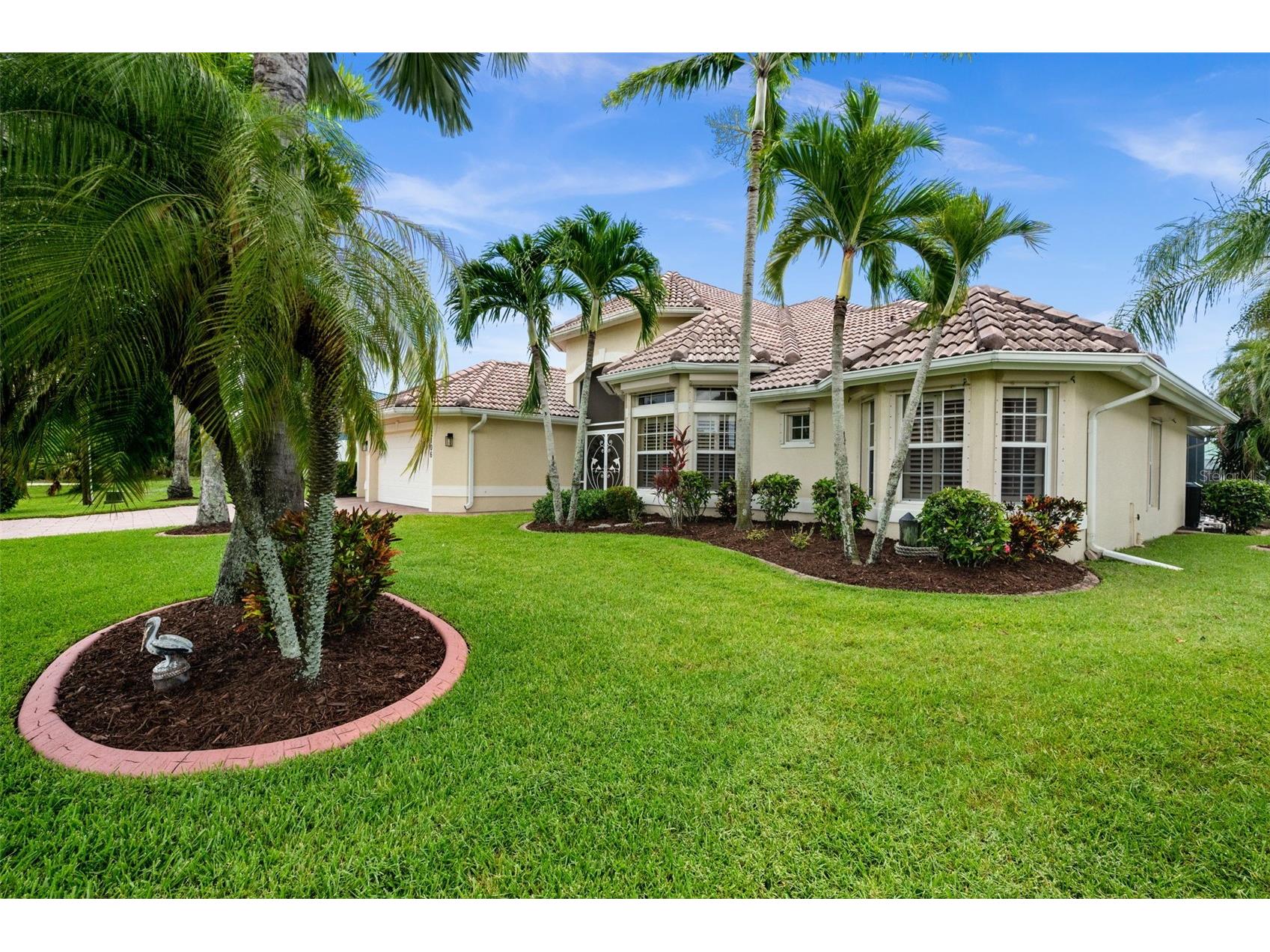 2106 SE 20th Lane Cape Coral FL 33990 C7527562 image8