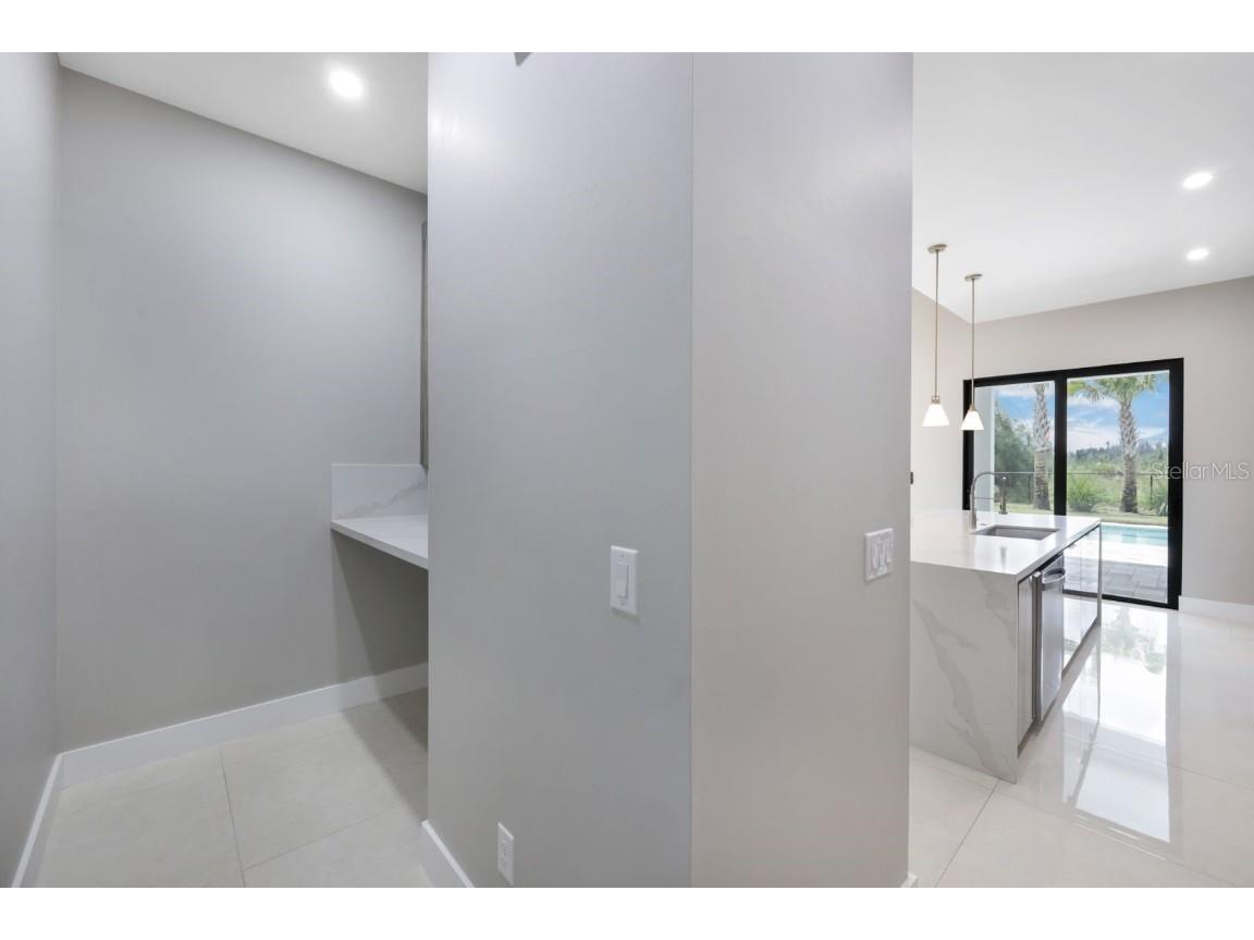 2106 SW 4th Street Cape Coral FL 33991 TB8442714 image20