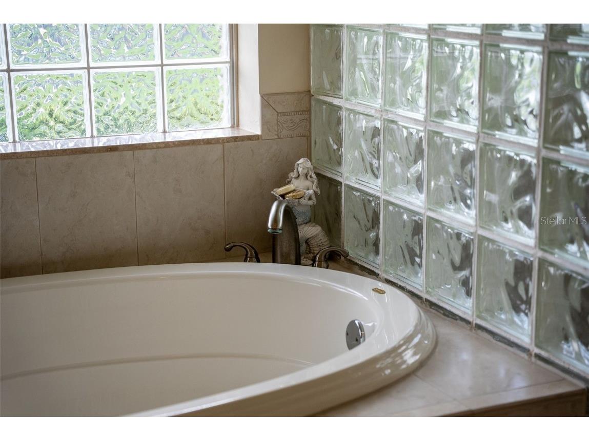 2106 SW 52nd Street Cape Coral FL 33914 A4667586 image43