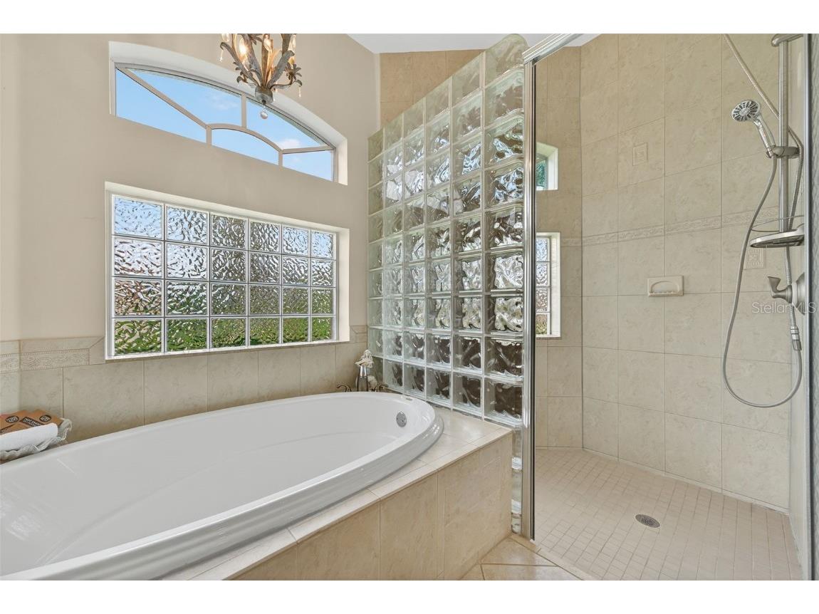 2106 SW 52nd Street Cape Coral FL 33914 A4667586 image45