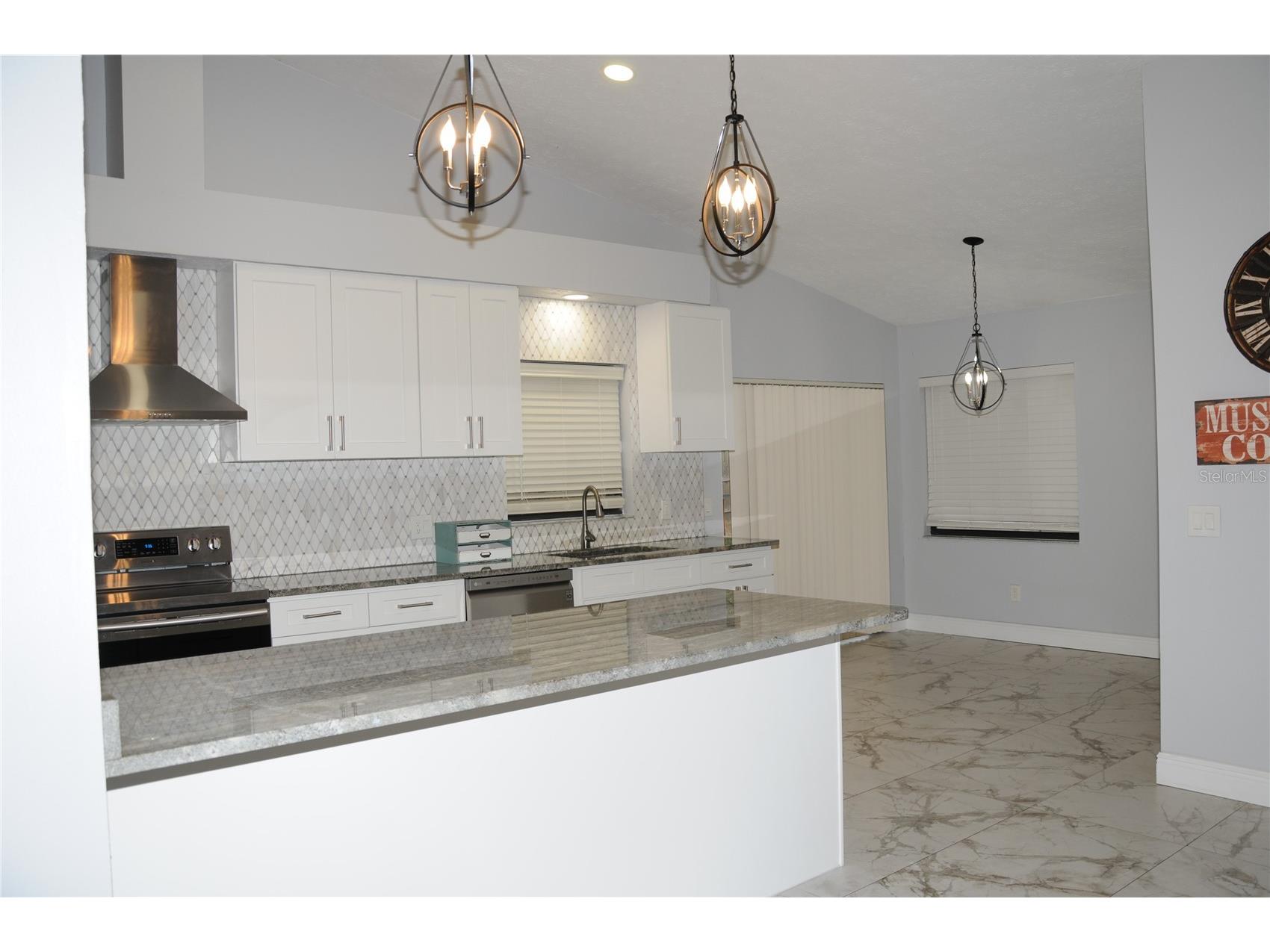 2106 Whitlock Place Dover FL 33527 TB8493968 image14