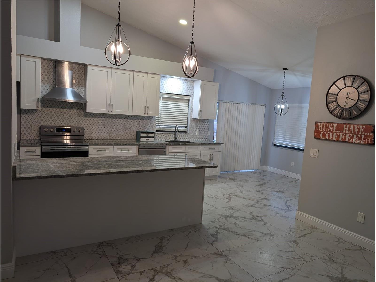 2106 Whitlock Place Dover FL 33527 TB8493968 image16