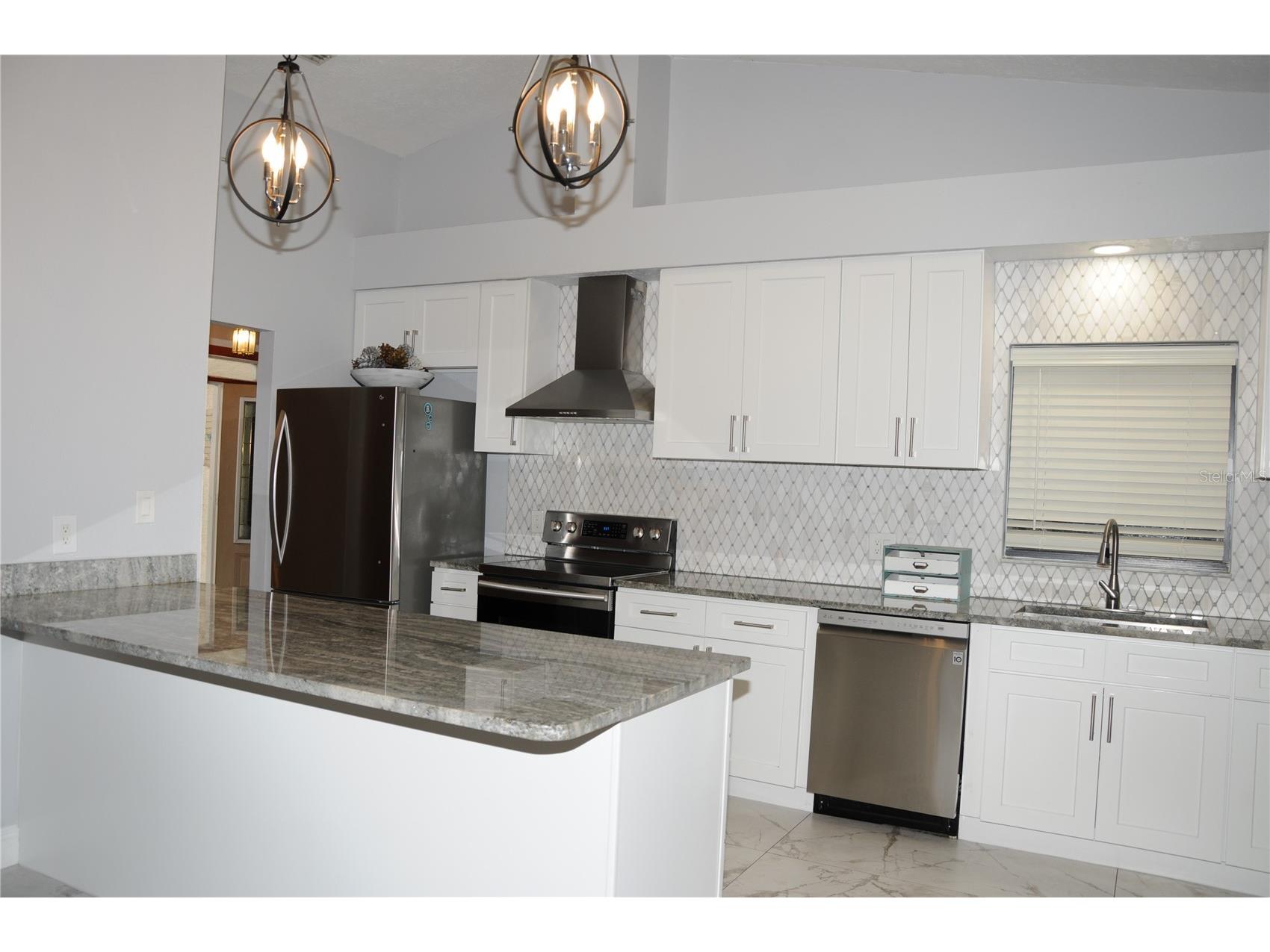 2106 Whitlock Place Dover FL 33527 TB8493968 image18