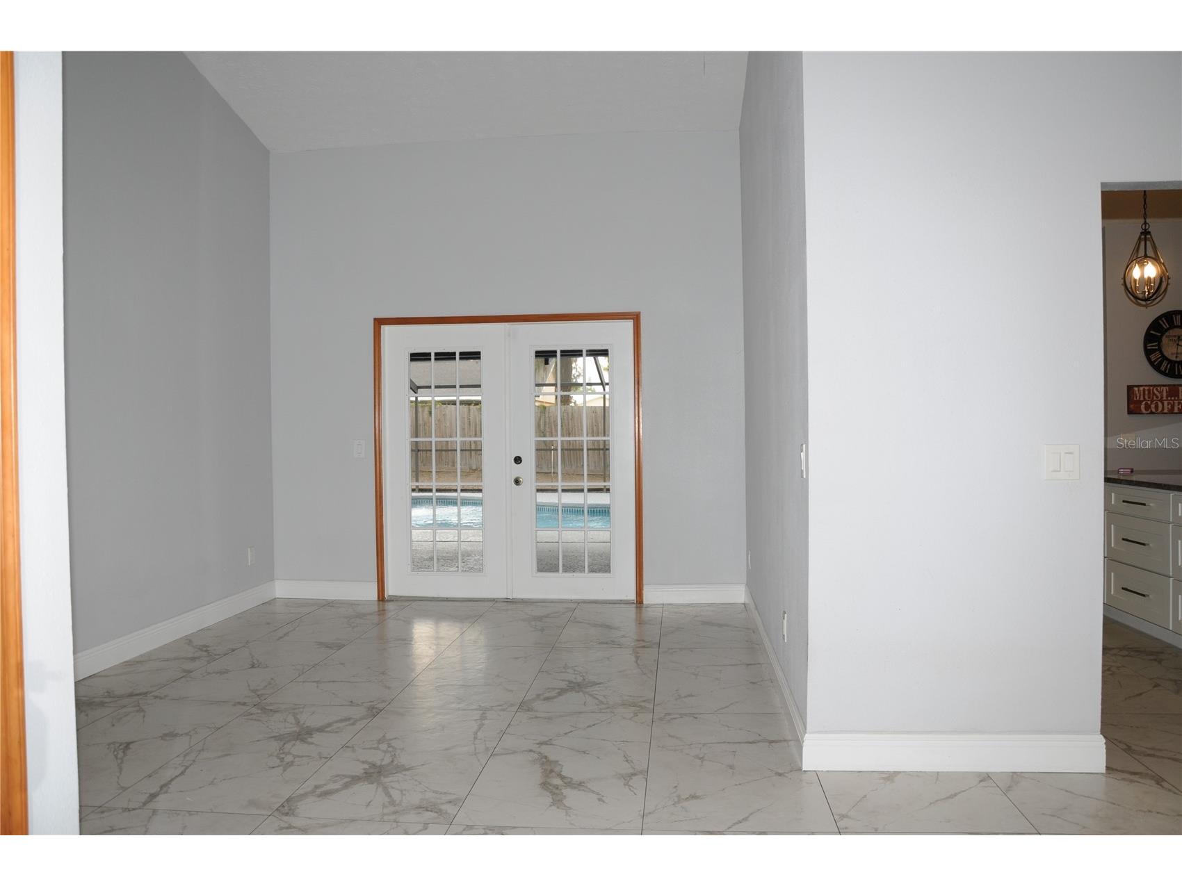 2106 Whitlock Place Dover FL 33527 TB8493968 image9