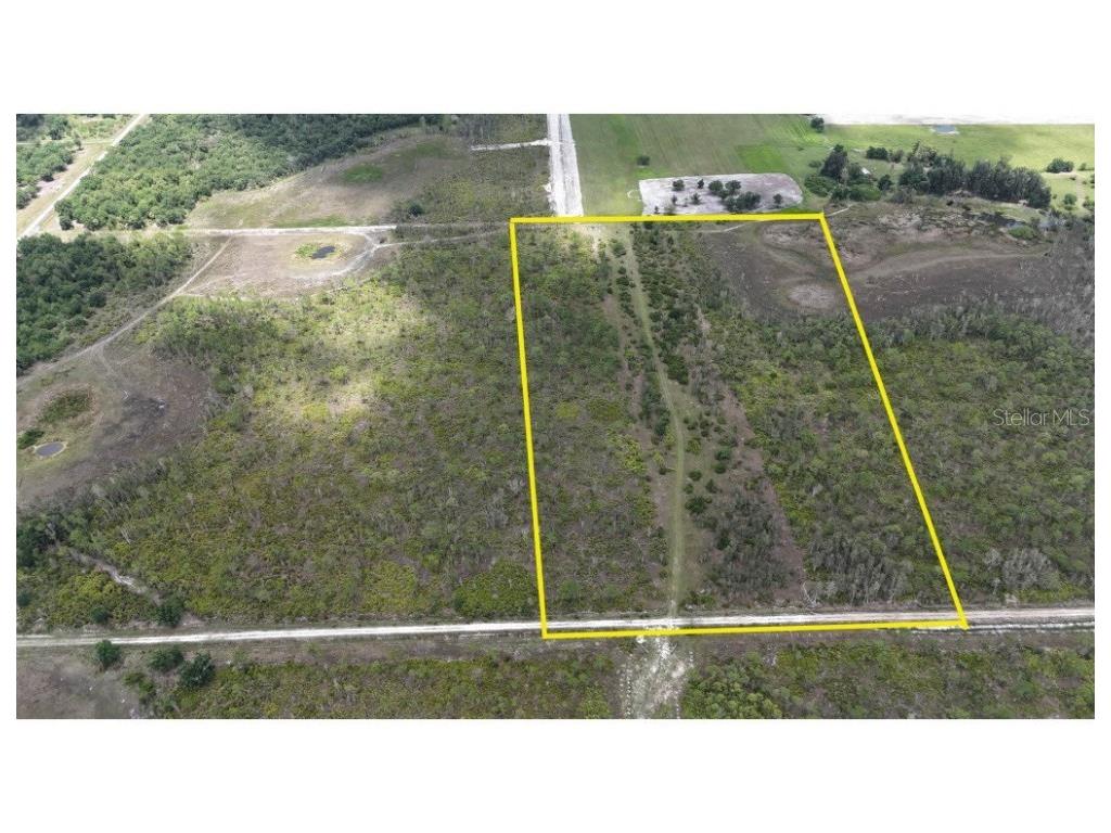 21061 Granville Road North Fort Myers FL 33917 OM703850 image1