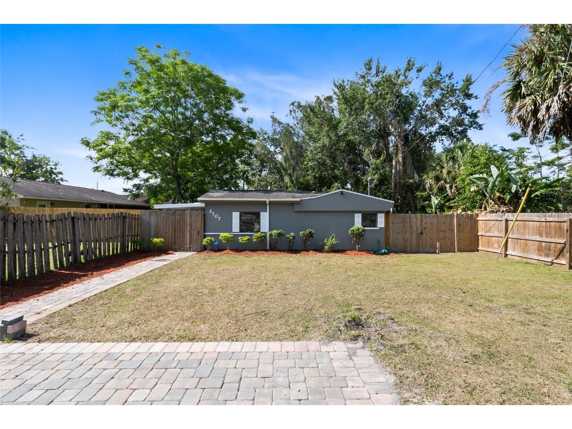 2107 6th Street Saint Cloud FL 34769 O6114095 image1
