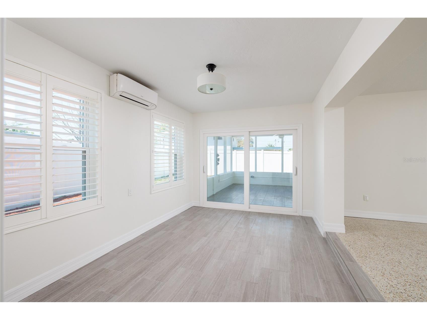 2107 Dolphin Boulevard S Saint Petersburg FL 33707 TB8493434 image14