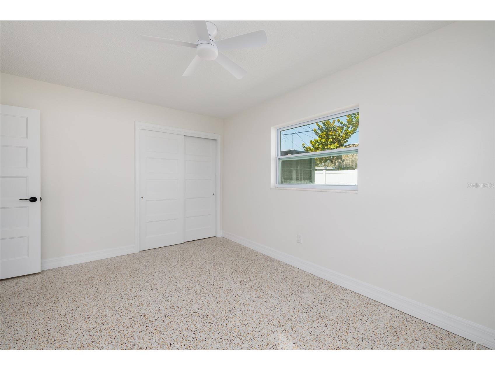 2107 Dolphin Boulevard S Saint Petersburg FL 33707 TB8493434 image21
