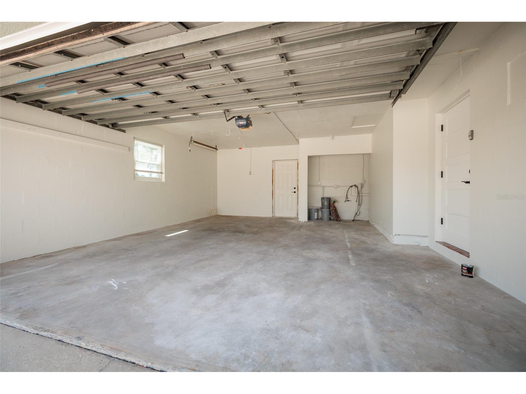 2107 Dolphin Boulevard S Saint Petersburg FL 33707 TB8493434 image24