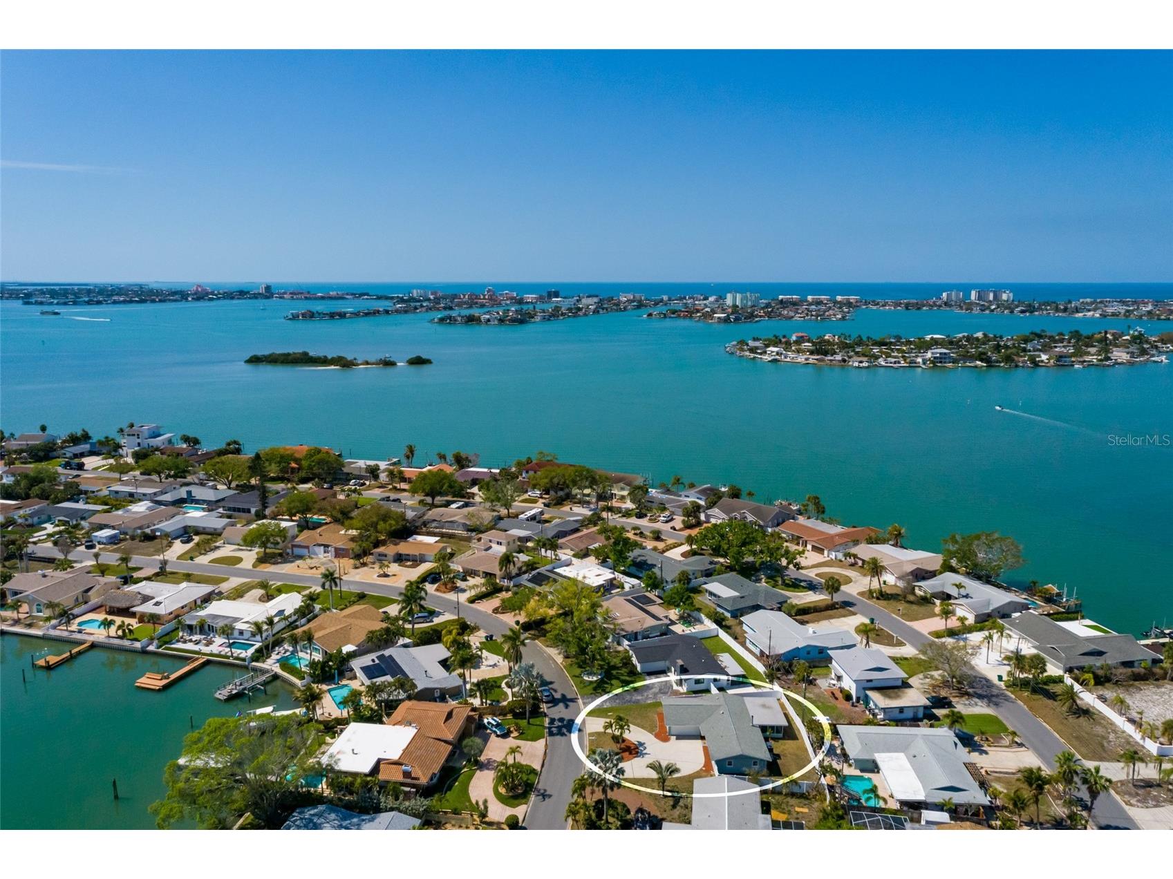 2107 Dolphin Boulevard S Saint Petersburg FL 33707 TB8493434 image32
