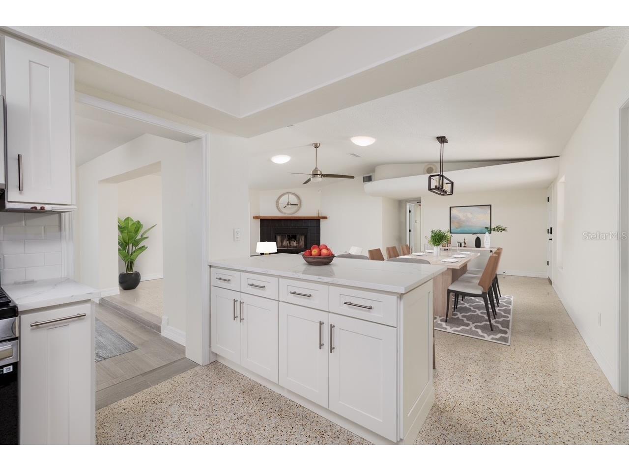 2107 Dolphin Boulevard S Saint Petersburg FL 33707 TB8493434 image6