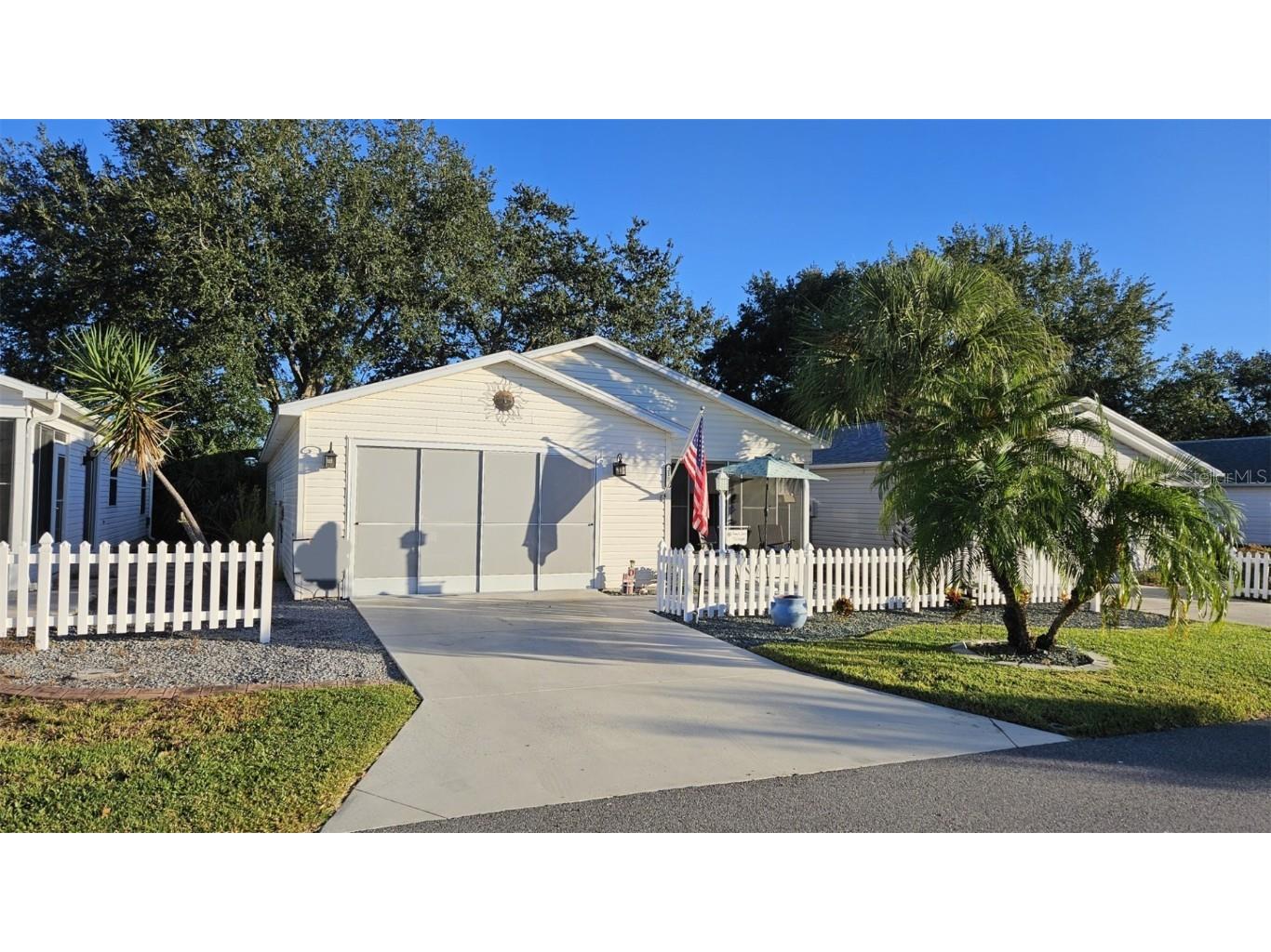 2107 Escobar Avenue The Villages FL 32159 G5103089 image1