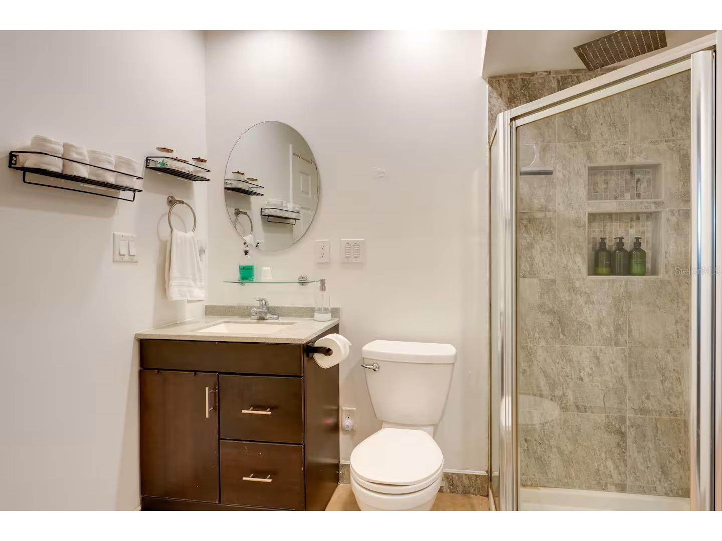 2107 Grove Valley Palm Harbor FL 34683 TB8519682 image36