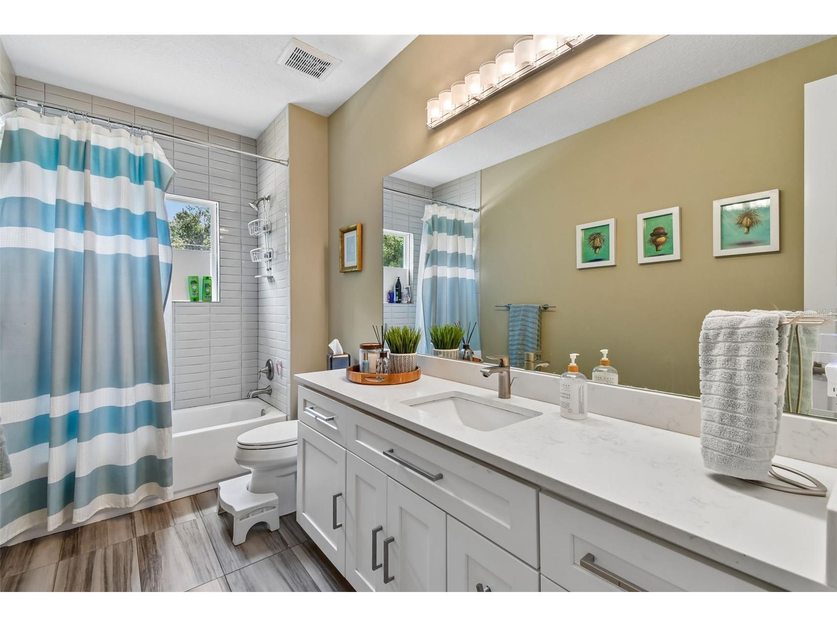 2107 Hargill Drive Orlando FL 32806 O6412163 image40