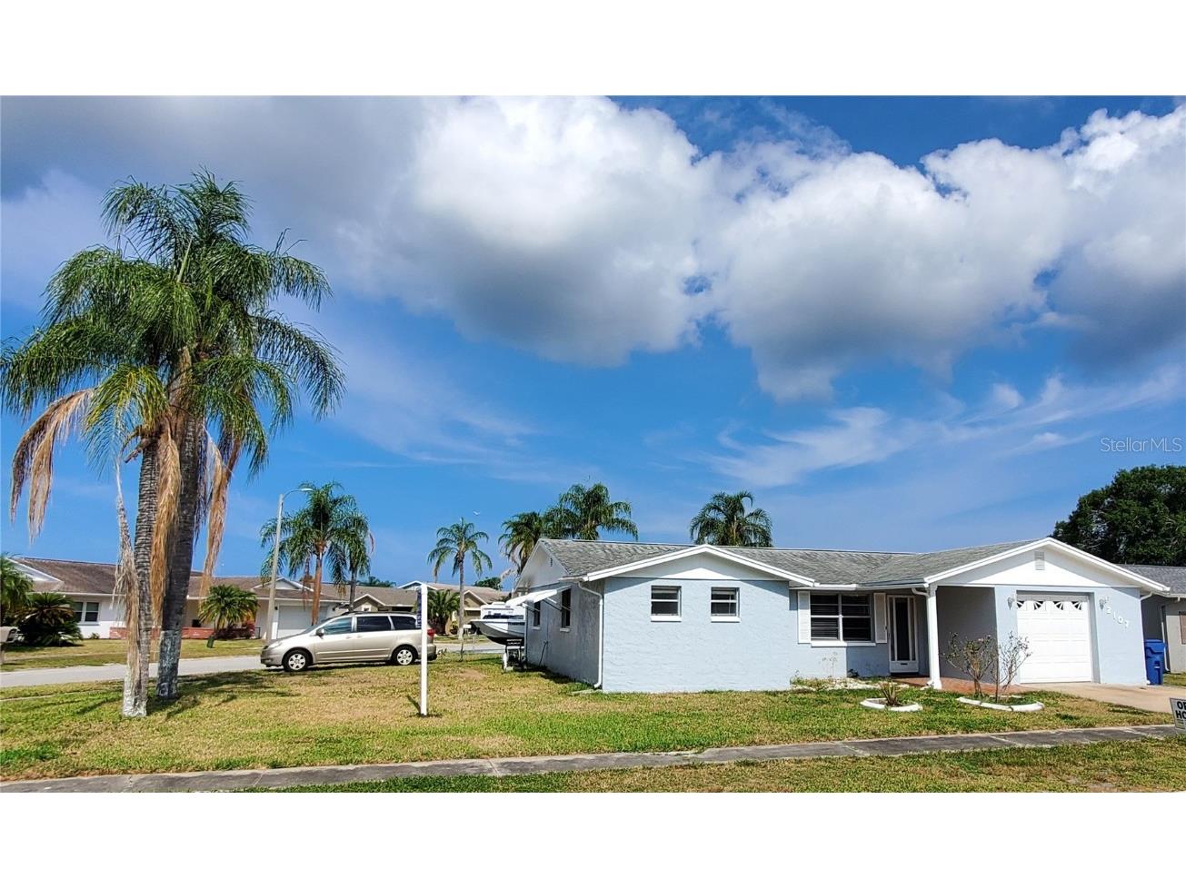 2107 Harrison Drive Holiday FL 34691 U8200033 image1