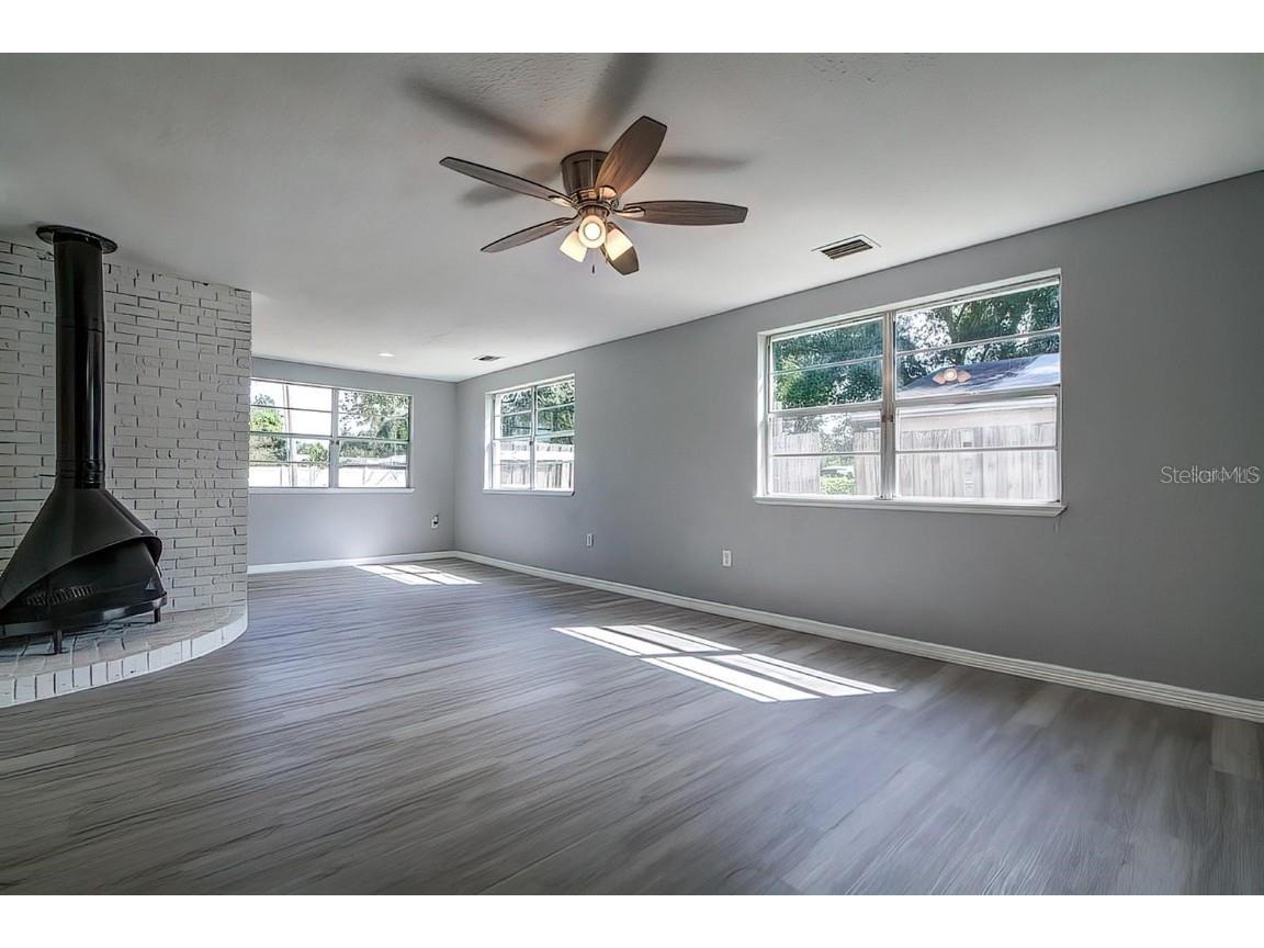 2107 Monticello Avenue Lakeland FL 33801 TB8447124 image4