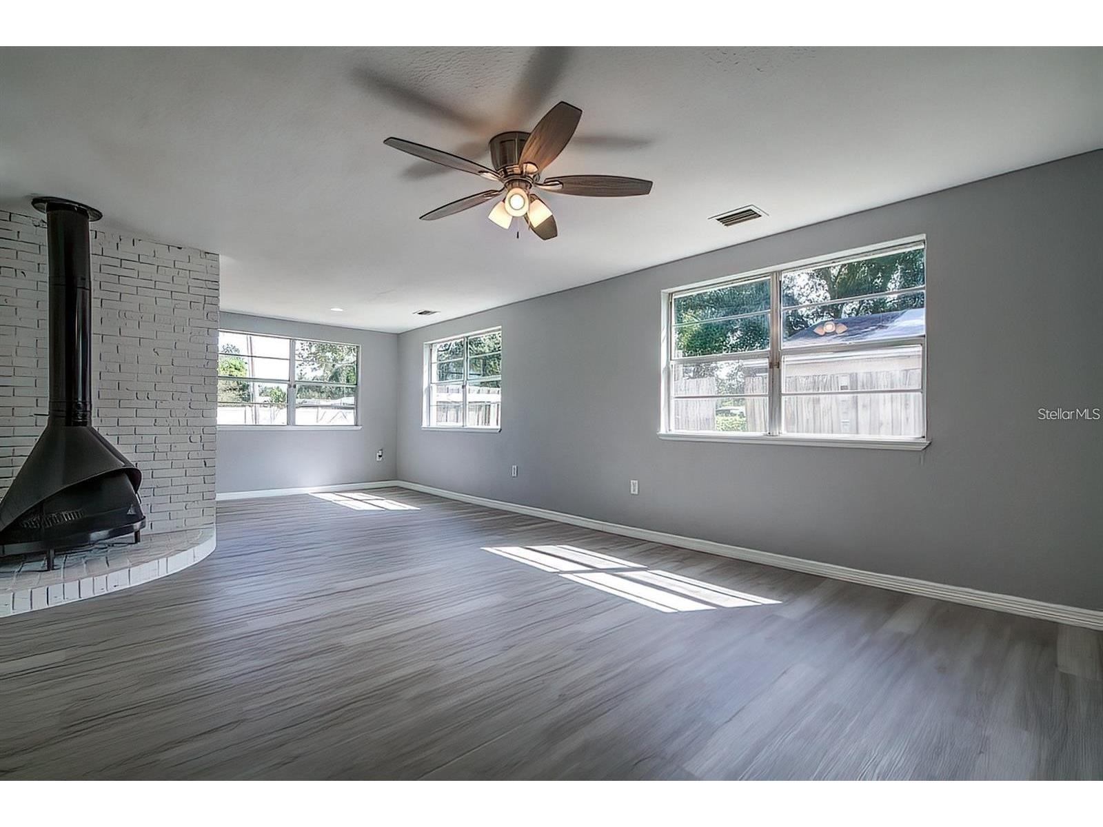 2107 Monticello Avenue Lakeland FL 33801 TB8510437 image4