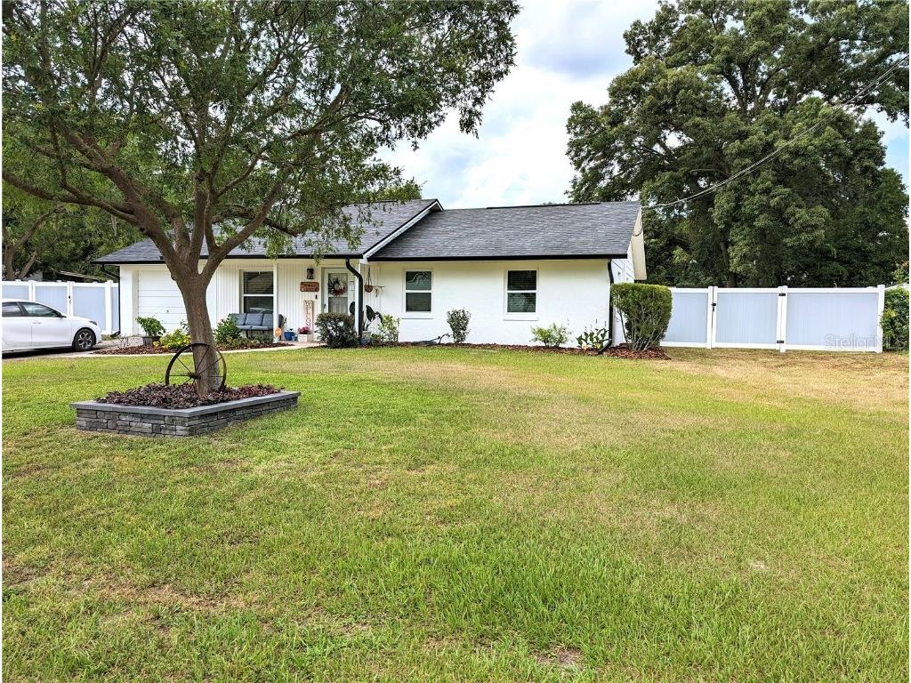 2107 NE 44th Street Ocala FL 34479 OM679732 image1