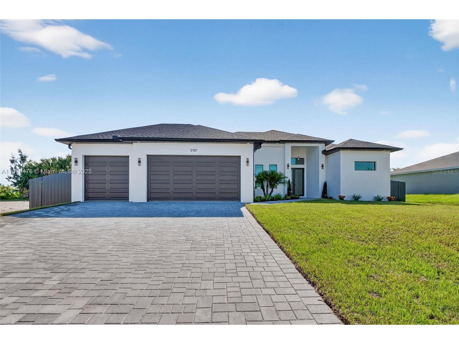 2107 NW 2nd Place Cape Coral FL 33993 O6345701 image1
