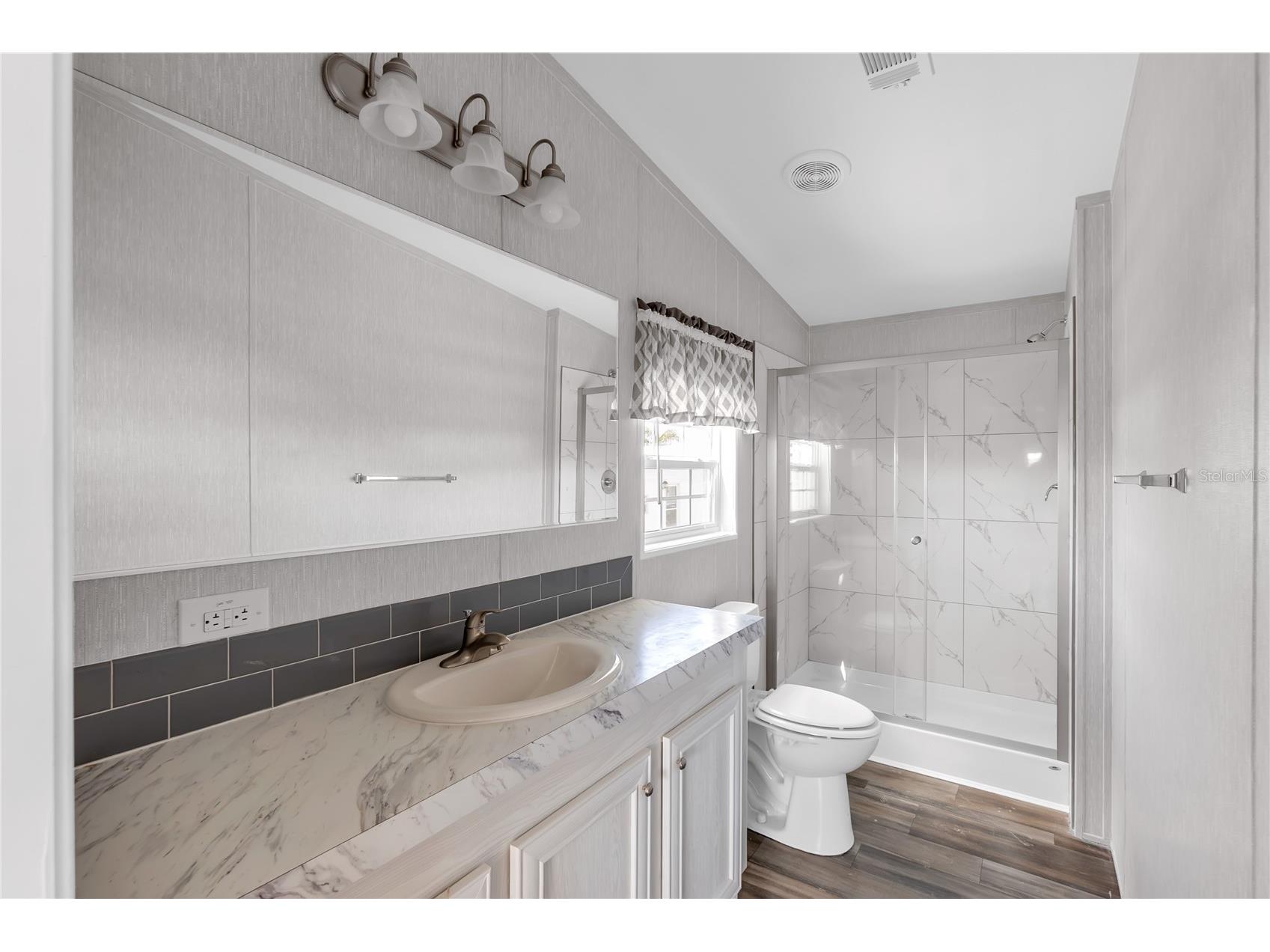 2107 Palma Sola Boulevard #13 Bradenton FL 34209 A4690567 image15