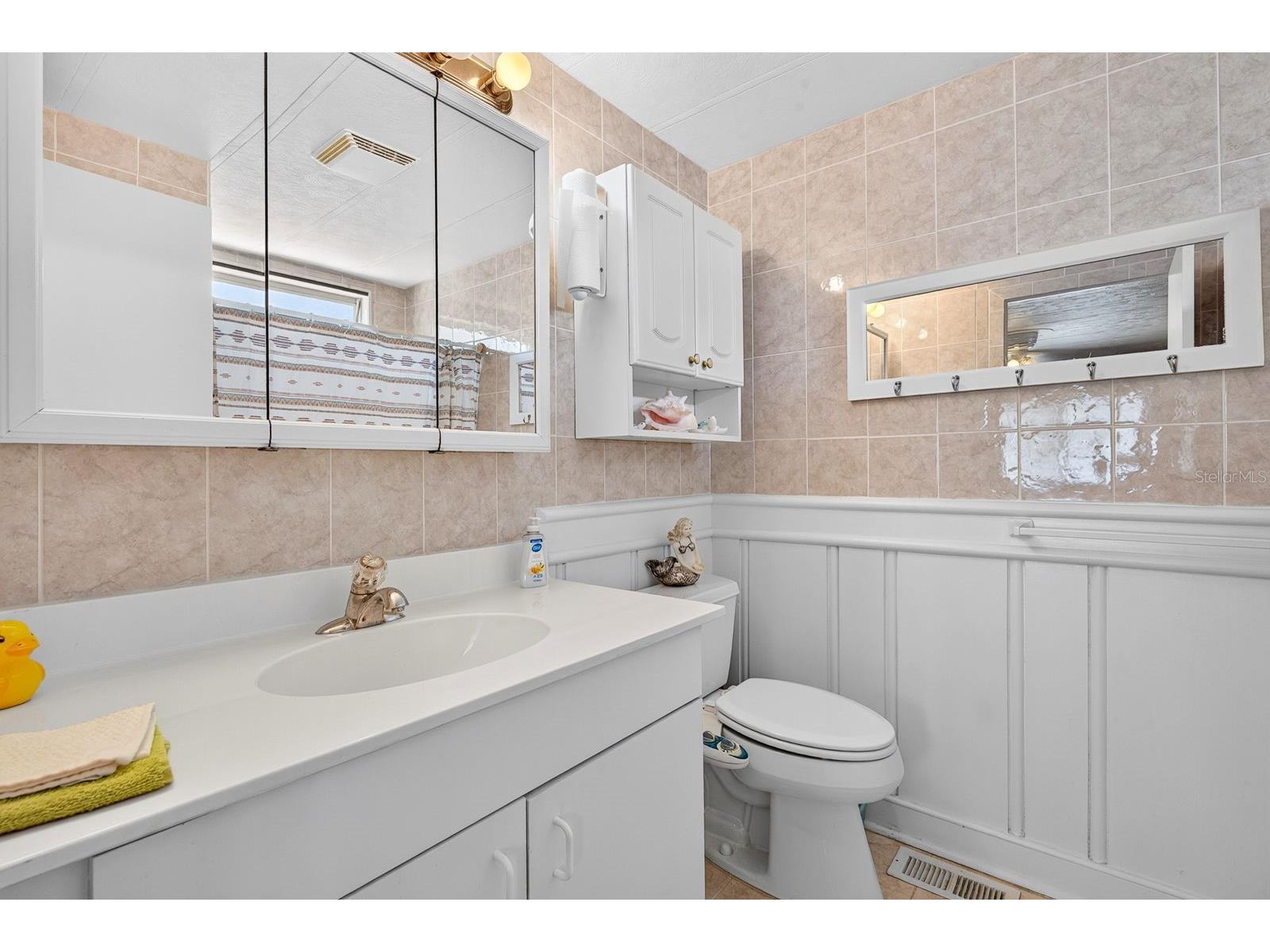 2107 Palma Sola Boulevard #17 Bradenton FL 34209 A4697176 image24