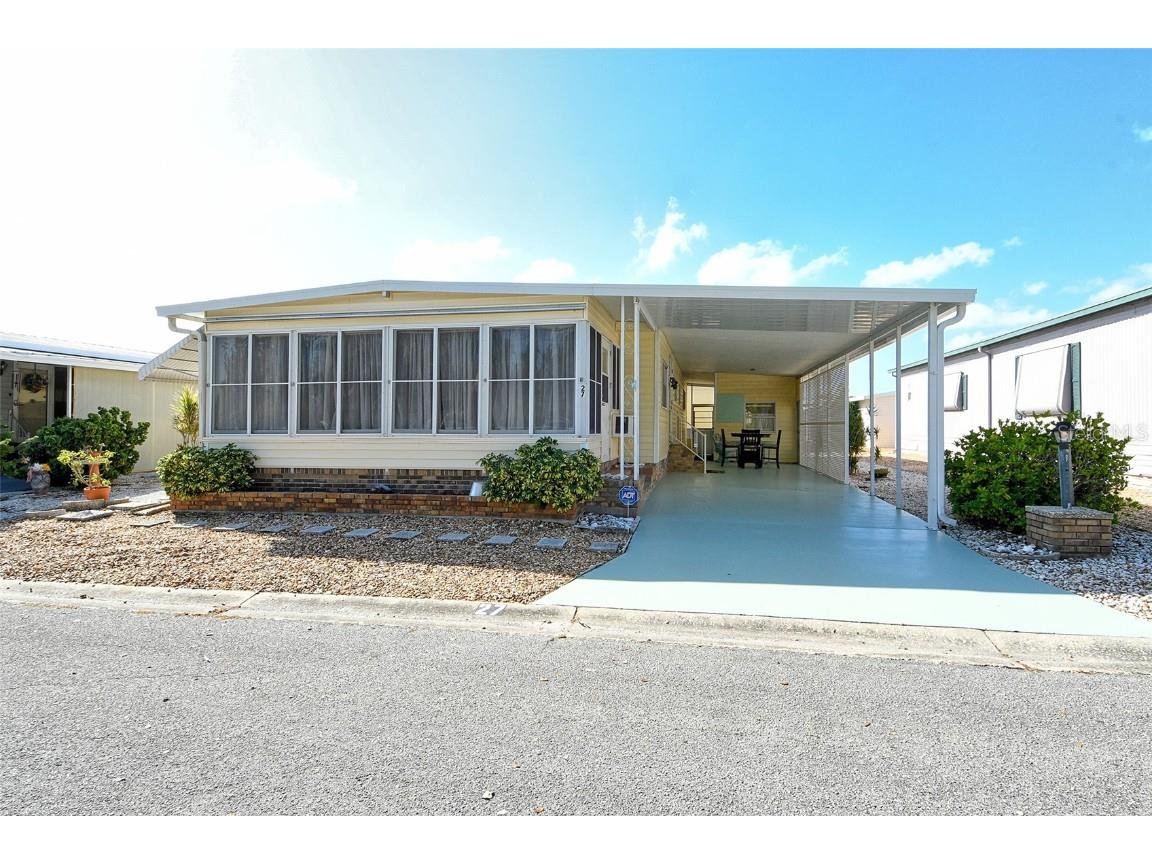 2107 Palma Sola Boulevard #27 Bradenton FL 34209 A4666991 image1