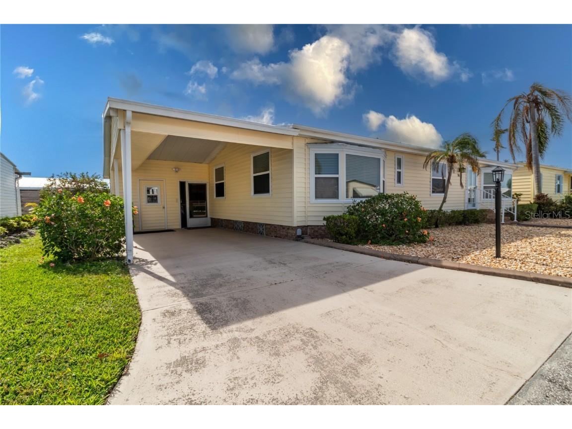 2107 Palma Sola Boulevard #84 Bradenton FL 34209 A4670006 image2