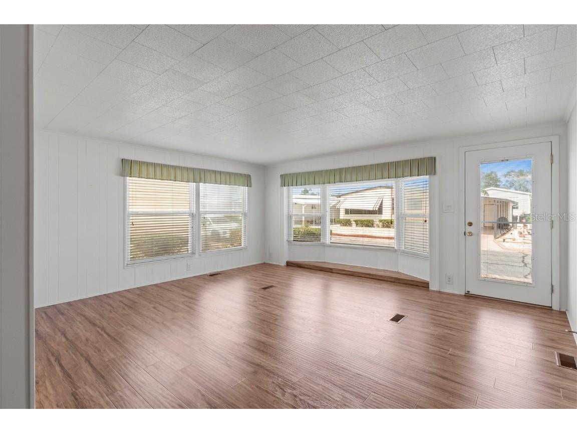 2107 Palma Sola Boulevard #84 Bradenton FL 34209 A4670006 image5